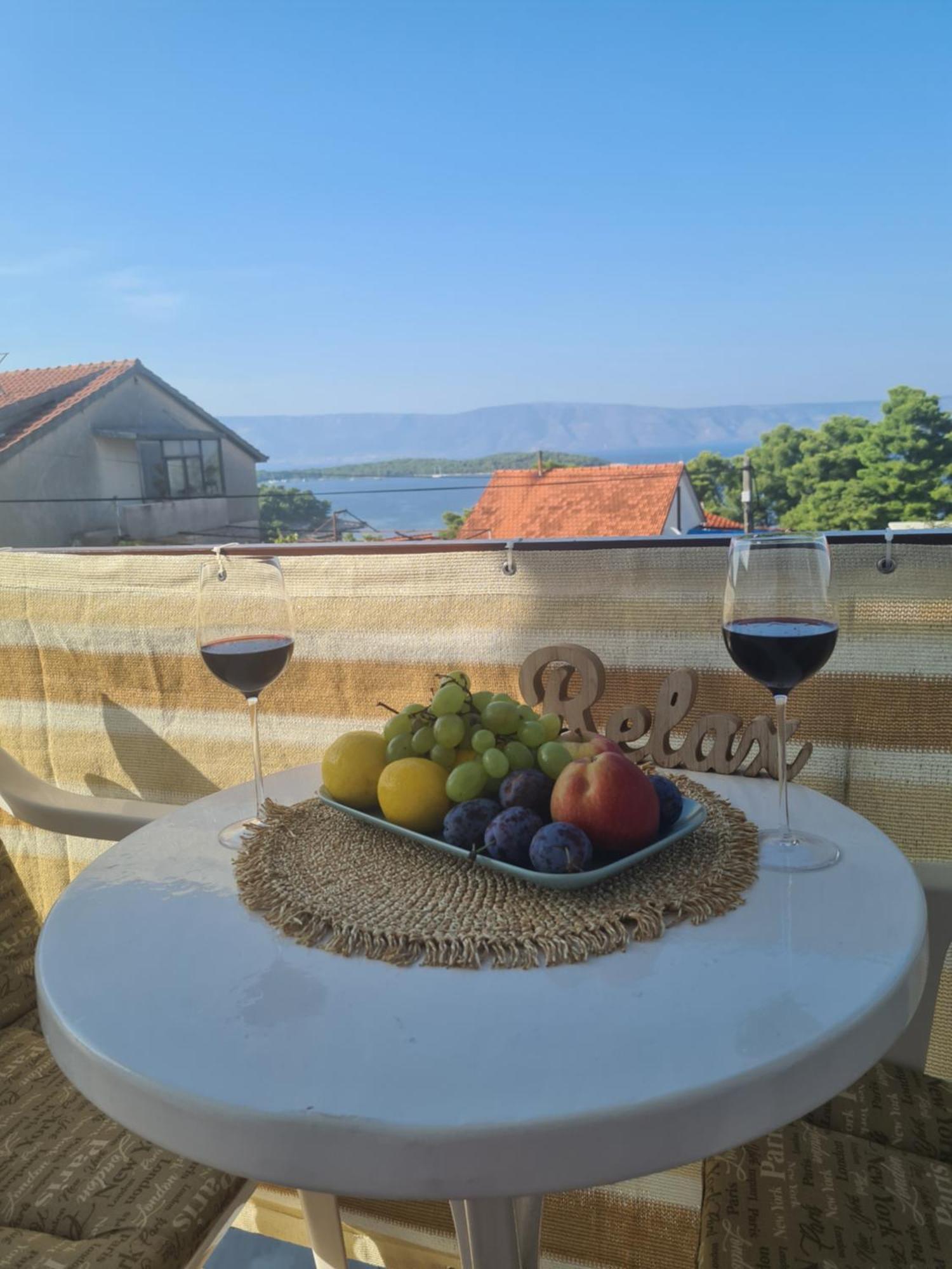Ferienwohnung Bura Jelsa  Exterior foto